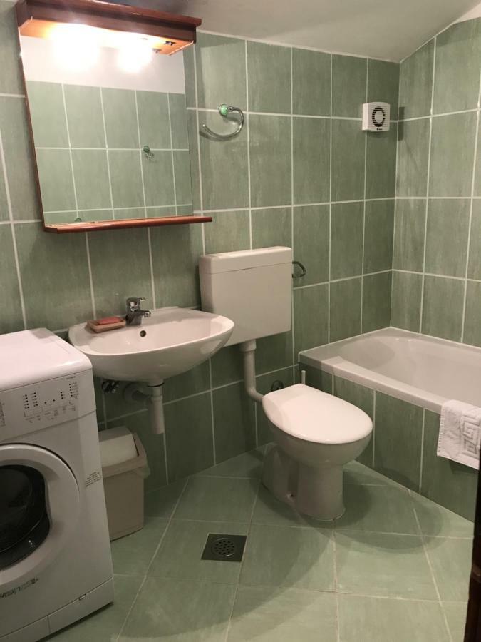 Apartment Pulic Rab Town Buitenkant foto