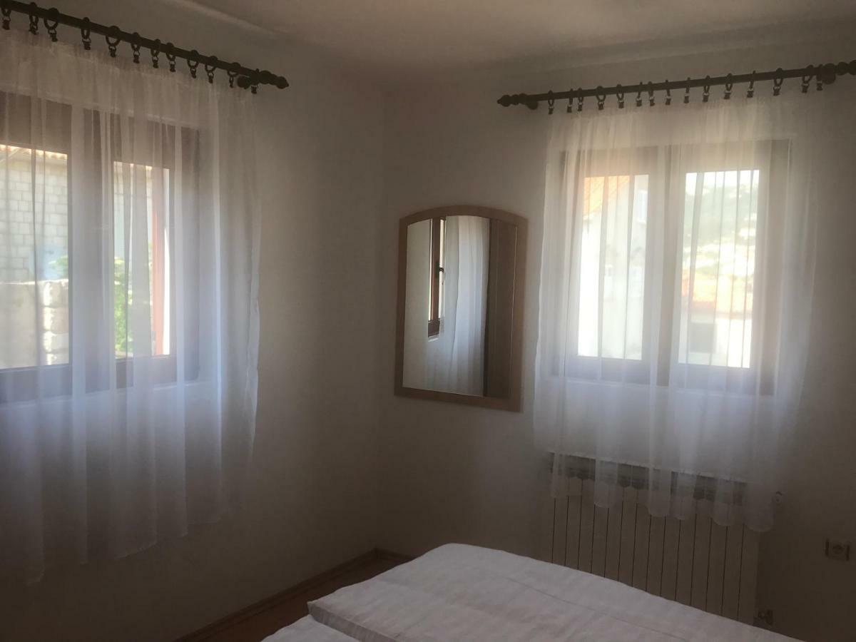 Apartment Pulic Rab Town Buitenkant foto